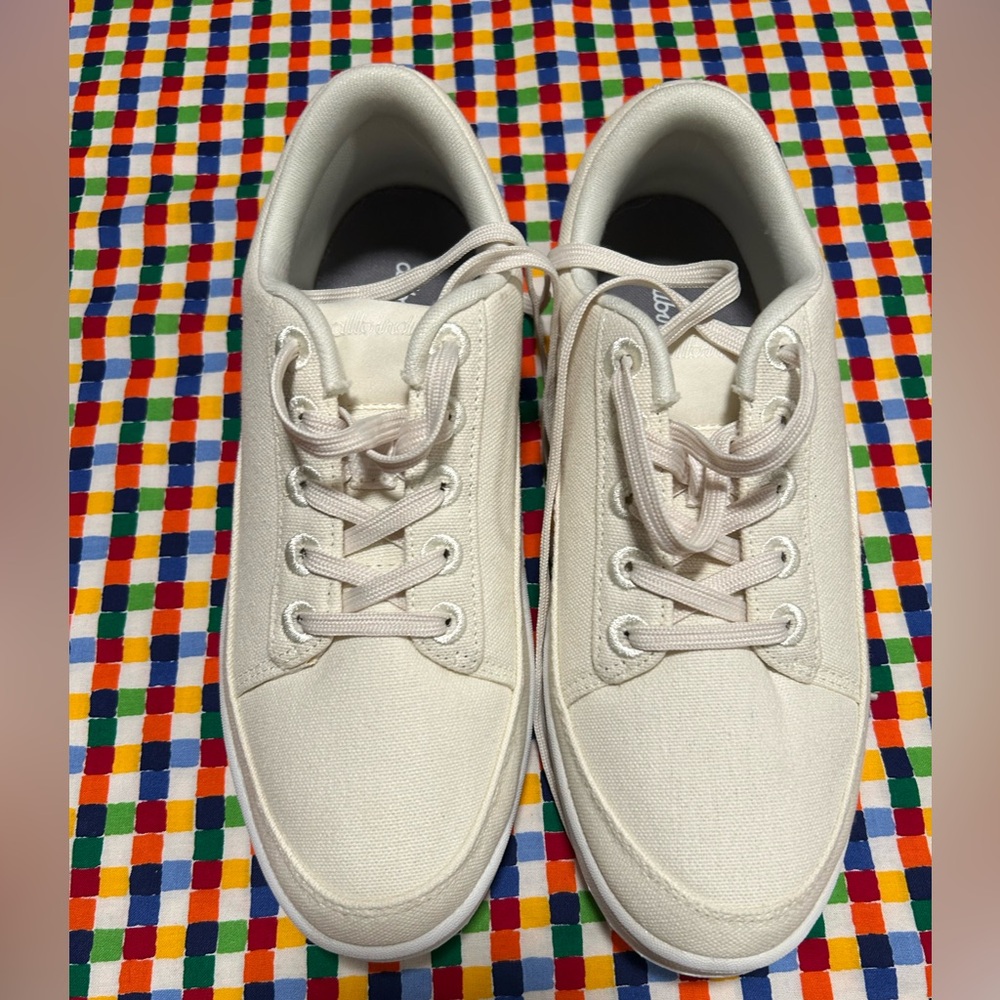 NWOT Allbirds Women's Canvas Pacers 8